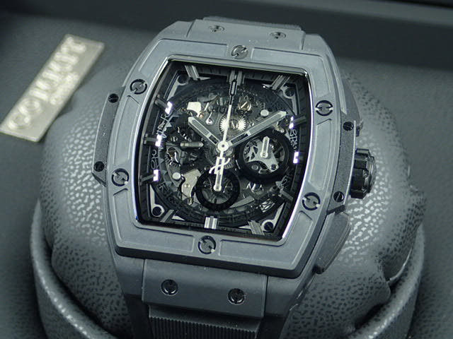 ウブロ スピリットオブビッグバン Ref.641.CI.0110.RX ブラックスケルトン文字盤 中古 bigbang-25