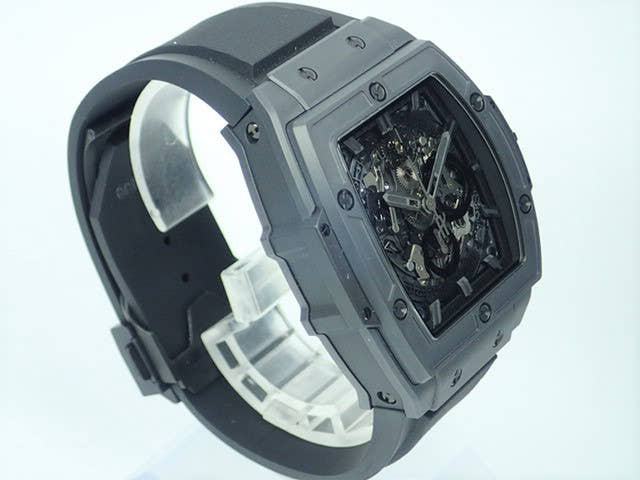 ウブロ スピリットオブビッグバン Ref.641.CI.0110.RX ブラックスケルトン文字盤 中古 bigbang-25