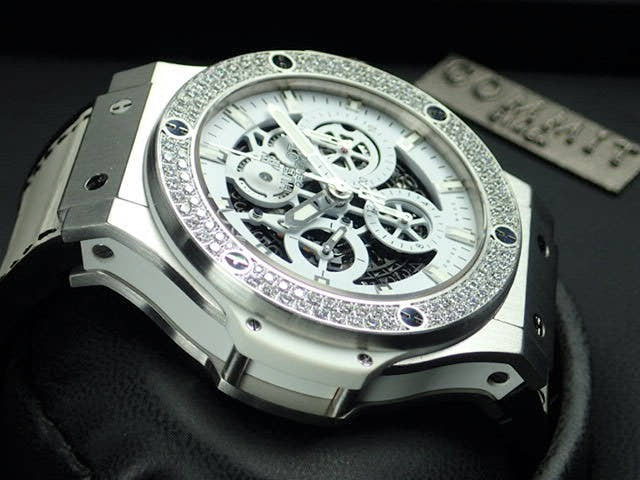 ウブロ ビッグバン Ref.311.SE.2010.RW.1104.JSM12 ホワイトハーフスケルトン文字盤 中古 bigbang-27