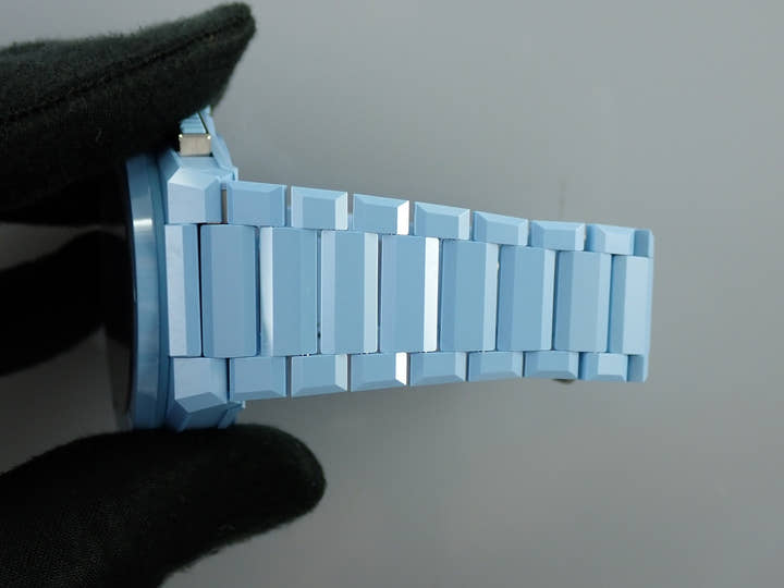 ウブロ ビッグバン インテグレーテッド スカイブルーセラミック Ref.451.EX.5120.EX スケルトン文字盤 極美品 9VYHFYXW