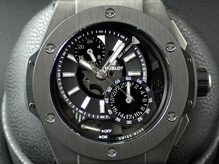 ウブロ ビッグバン アラーム リピーター GMT Ref.403.QU.0120.VR.YOS スケルトン文字盤 極美品 57UVTXMJ