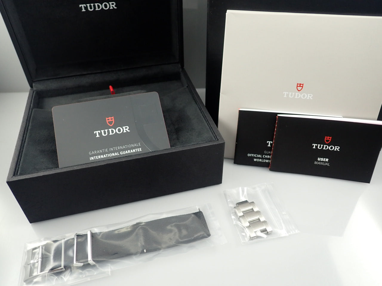 Tudor Black Bay Chrono &lt;Warranty Box and Others&gt;