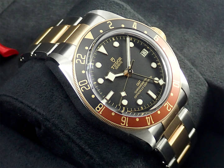 チューダー(チュードル) ヘリテージ ブラックベイ GMT S&G Ref.79833MN ブラック文字盤 未使用 T52WZ468