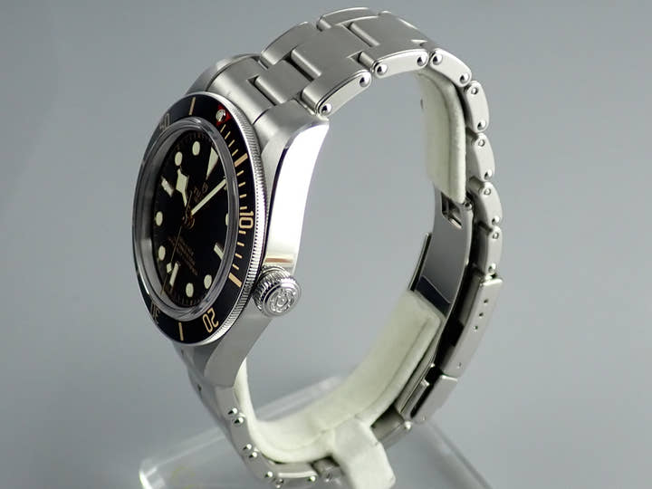 チューダー(チュードル) ブラックベイ Ref.79030N ブラック文字盤 中古 blackbay-23