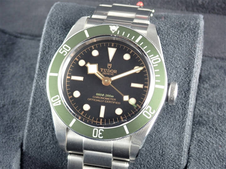 チューダー(チュードル) ブラックベイ Ref.79230G ブラック文字盤 極美品 blackbay-28