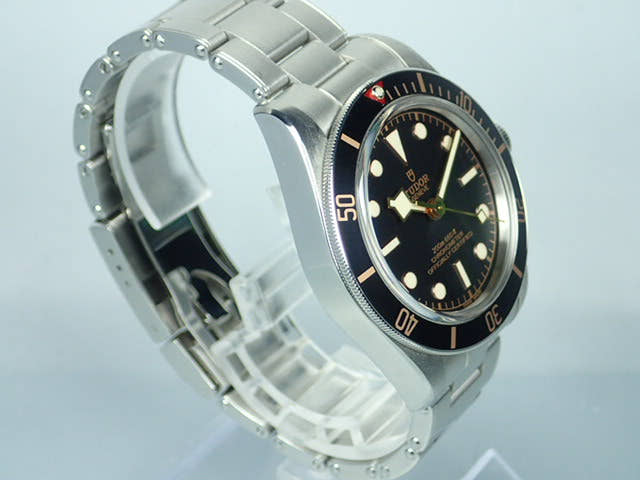 チューダー(チュードル) ブラックベイ Ref.79030N ブラック文字盤 中古 blackbay-3