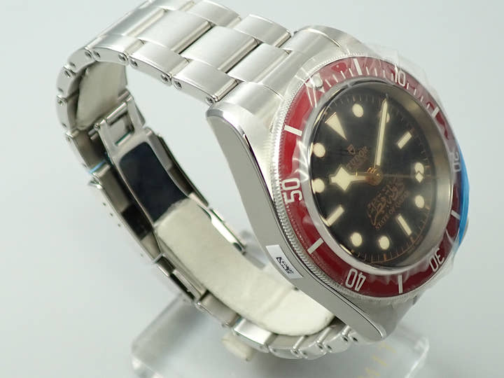 チューダー(チュードル) ブラックベイ Ref.79230R ブラック文字盤 デッドストック 9175828Y