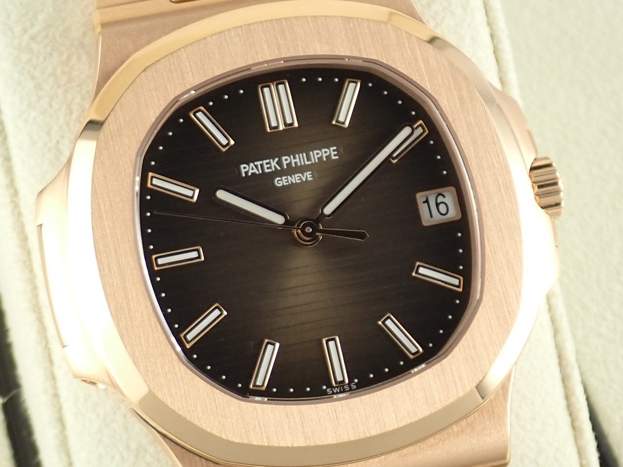 Patek Philippe Nautilus [Good Condition] &lt;Warranty, Box, etc.&gt;