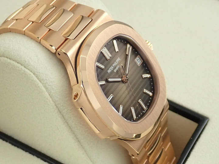 パテックフィリップ ノーチラス Ref.5711/1R-001 ブラウンブラックグラデーション文字盤 美品 nautilus-121