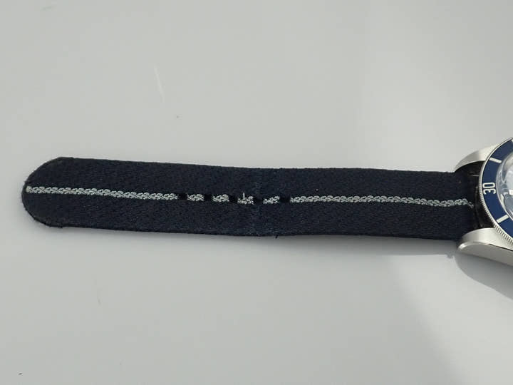 チューダー(チュードル) ブラックベイ Ref.79030B ブルー文字盤 中古 blackbay-55