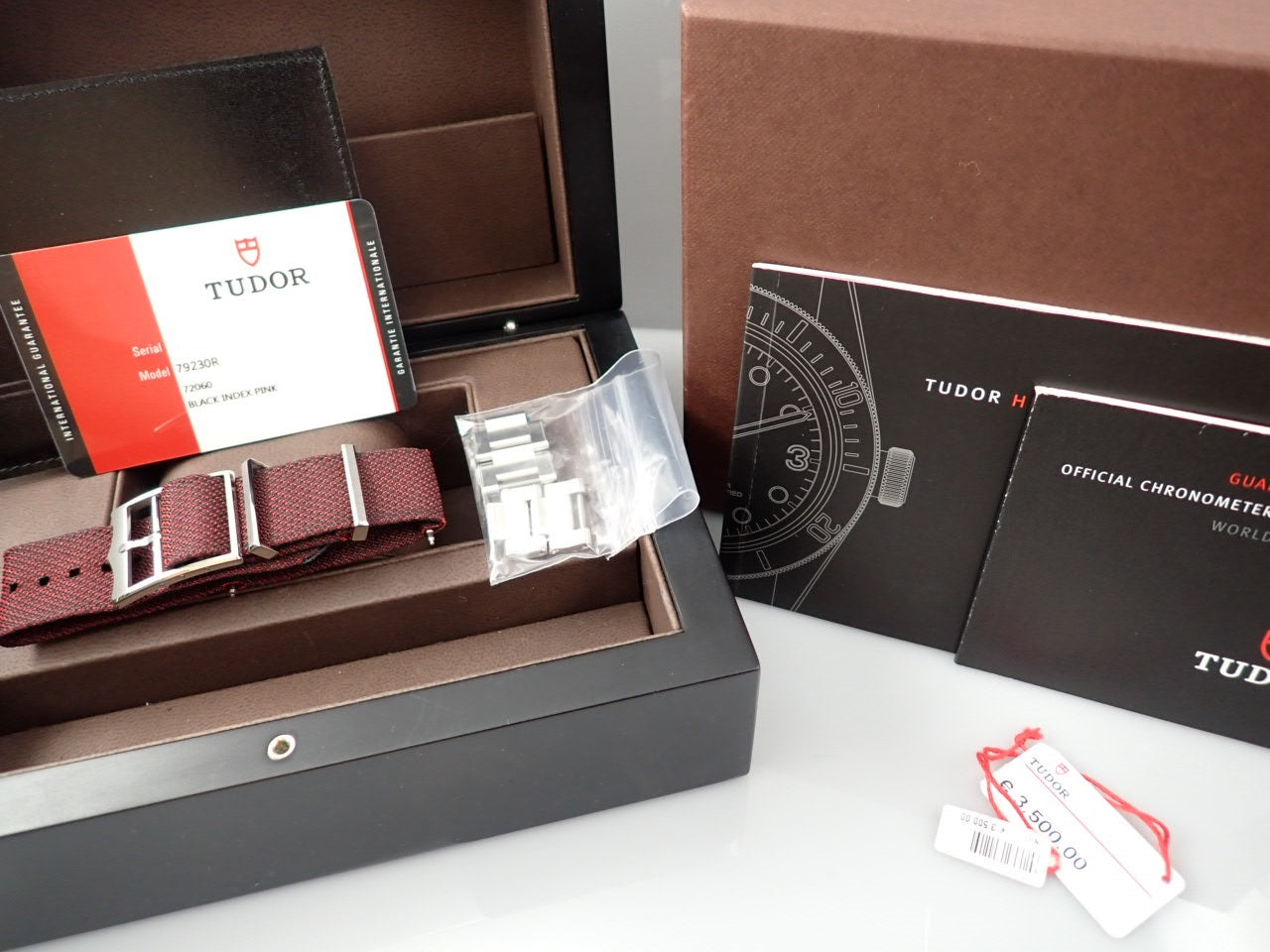 Tudor Black Bay &lt;Warranty, Box, etc.&gt;