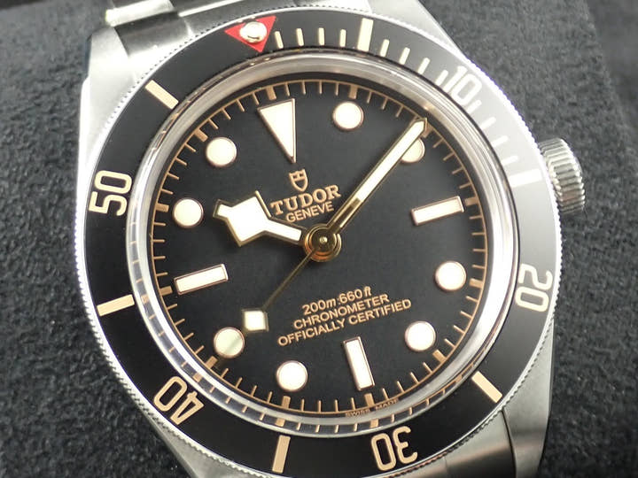 チューダー(チュードル) ブラックベイ Ref.79030N ブラック文字盤 中古 blackbay-70