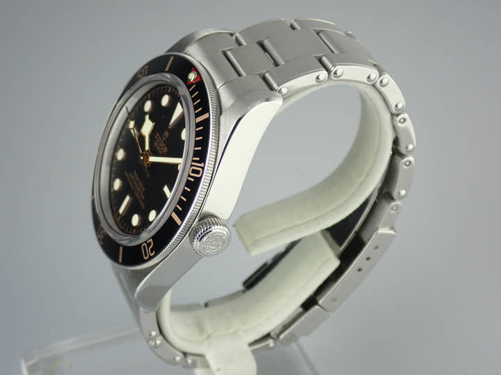 チューダー(チュードル) ブラックベイ Ref.79030N ブラック文字盤 中古 blackbay-9