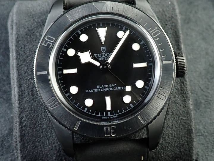 チューダー(チュードル) ブラックベイ Ref.79210CNU ブラック文字盤 美品 4RF5Y567