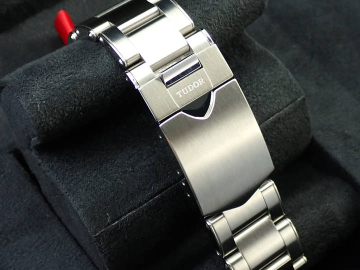 チューダー(チュードル) ブラックベイ クロノ Ref.79360N ブラック文字盤 美品 JSK8M46H
