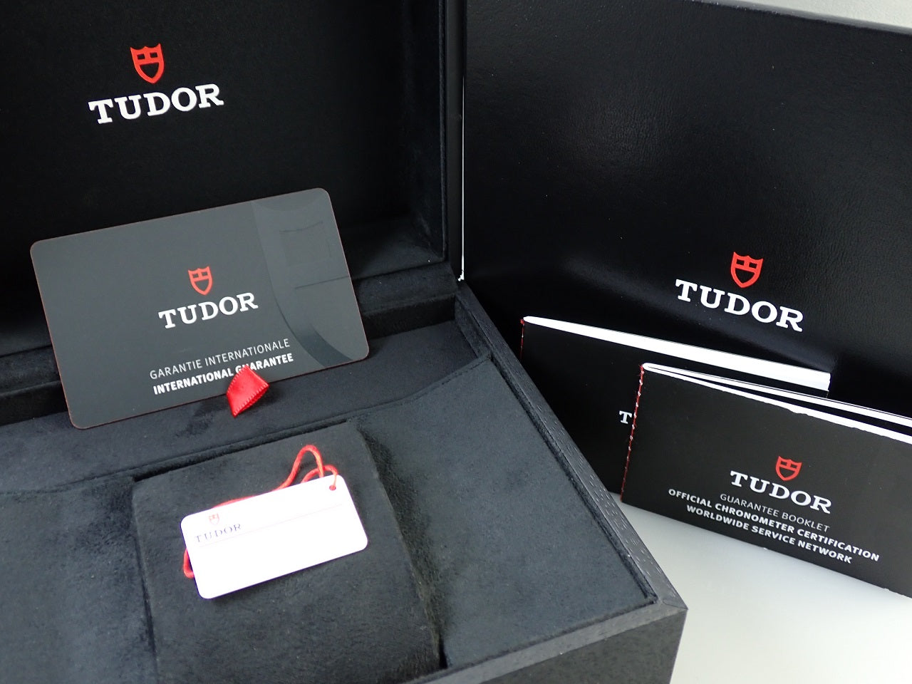 Tudor Black Bay Chrono &lt;Warranty, Box, etc.&gt;