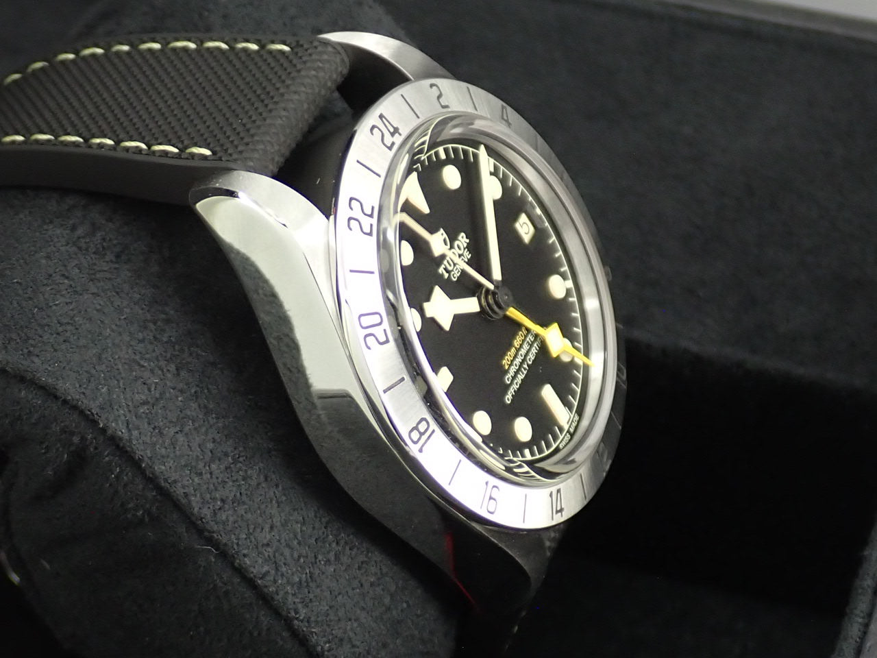 Tudor Black Bay Pro &lt;Warranty, Box, etc.&gt;