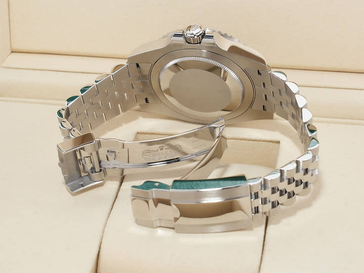 Rolex GMT-Master II Ref.126710GRNR Stainless Steel Black Dial Jubilee Bracelet Unused c7zu9te7