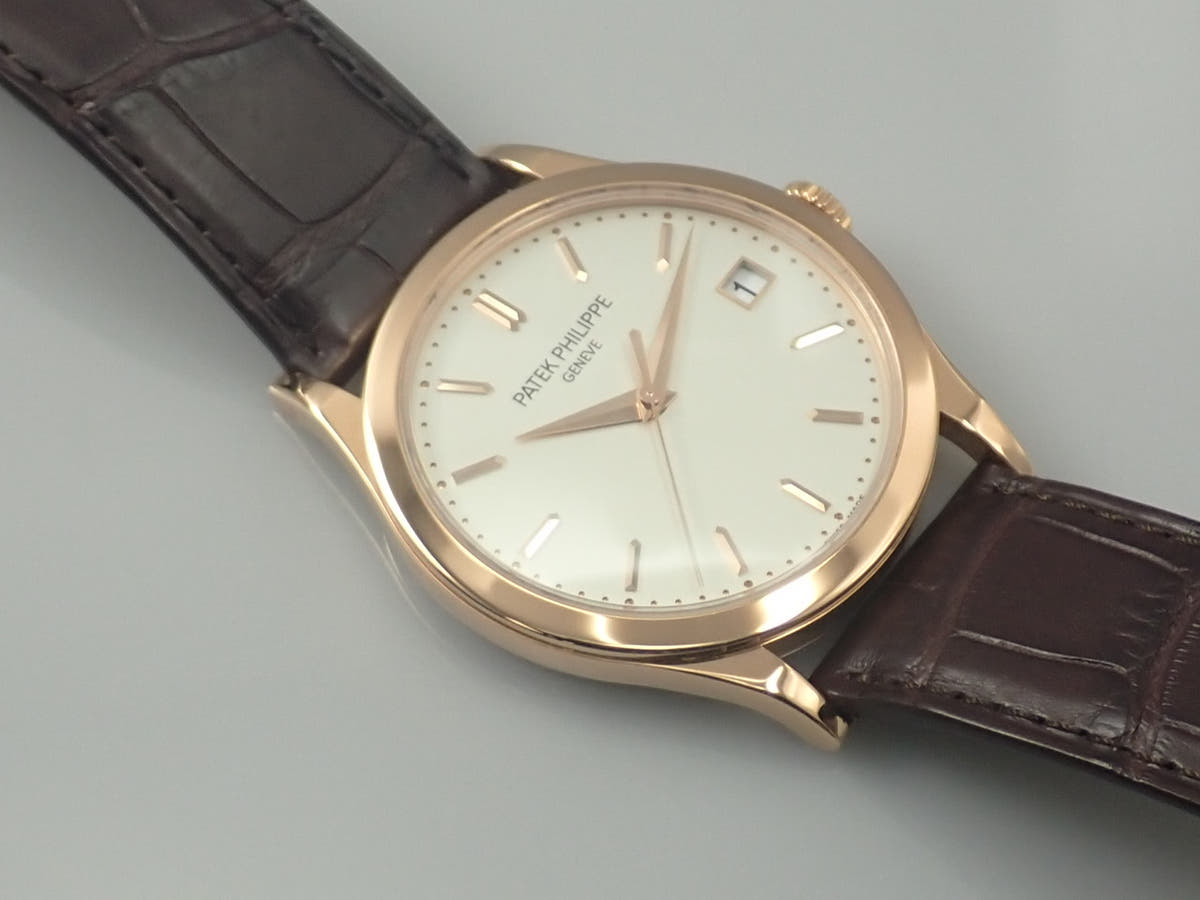 パテックフィリップ カラトラバ Ref.5296R-010 シルバー文字盤 中古 WUS42A48