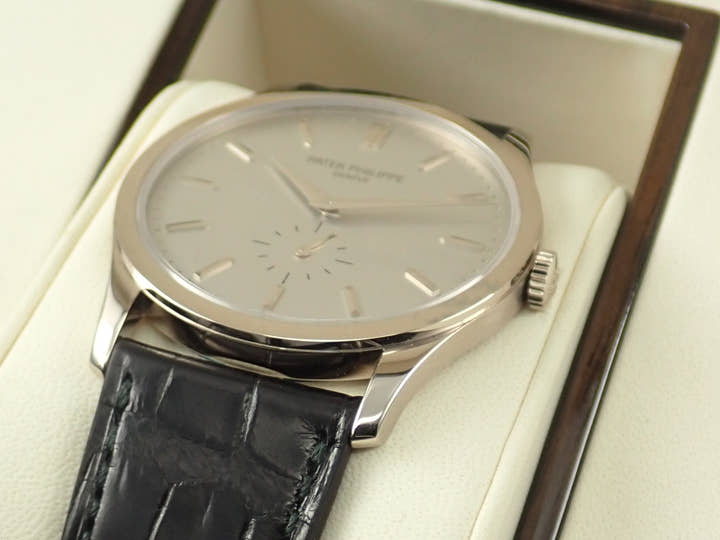 パテックフィリップ カラトラバ Ref.5196G-001 ホワイトゴールド シルバー文字盤