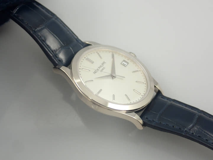 パテックフィリップ カラトラバ Ref.5296G-010 ホワイトゴールド シルバー文字盤