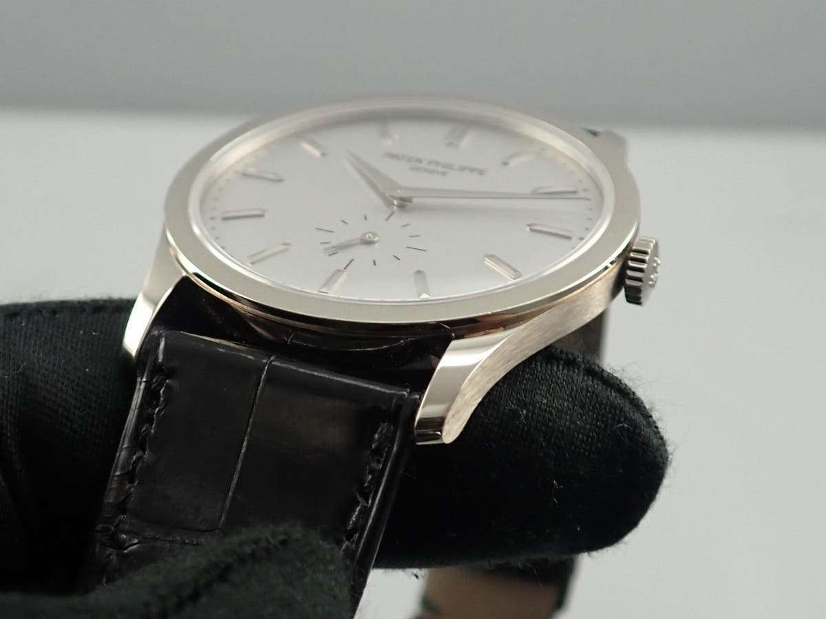 パテックフィリップ カラトラバ Ref.5196G-001 シルバー文字盤 中古 70H26KPL