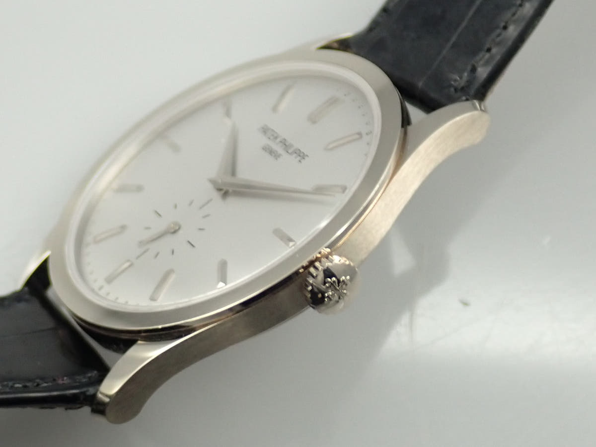 パテックフィリップ カラトラバ Ref.5196G-001 シルバー文字盤 中古 70H26KPL