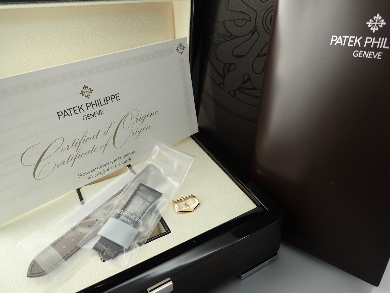 Patek Philippe Calatrava &lt;Warranty, Box, etc.&gt;