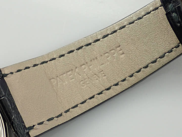 パテックフィリップ カラトラバ Ref.5196G-001 ホワイトゴールド シルバー文字盤