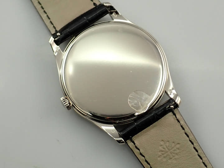 パテックフィリップ カラトラバ Ref.5196G-001 ホワイトゴールド シルバー文字盤