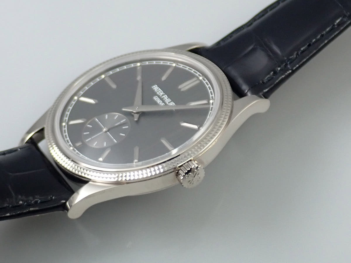 パテックフィリップ カラトラバ Ref.6119G-001 グレー文字盤 未使用 ZKAT1UKJ