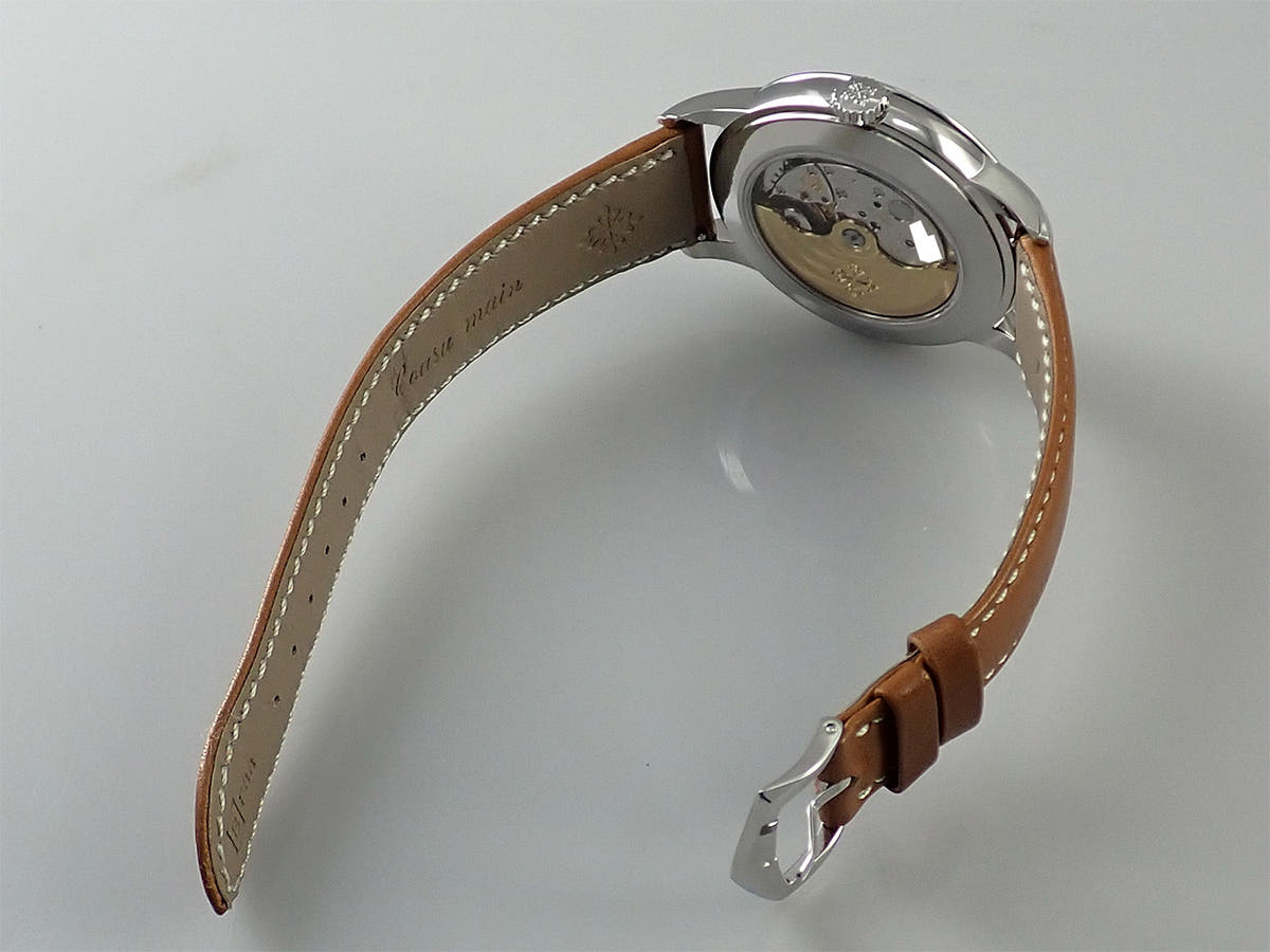 パテックフィリップ カラトラバ ウィークリーカレンダー Ref.5212A-001 シルバー文字盤 未使用 83YZM642