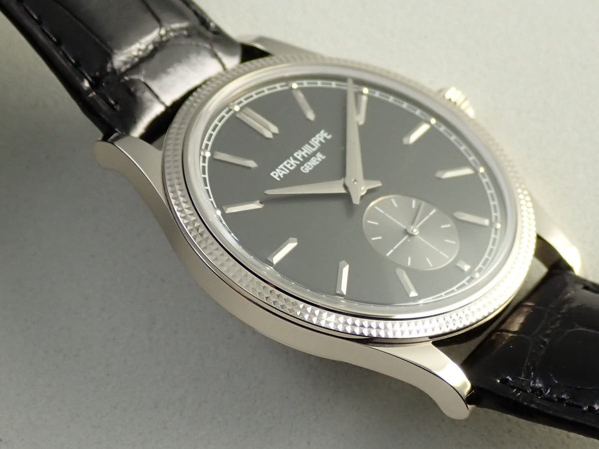 パテックフィリップ カラトラバ Ref.6119G-001 グレー文字盤 極美品 FXV5M7A9