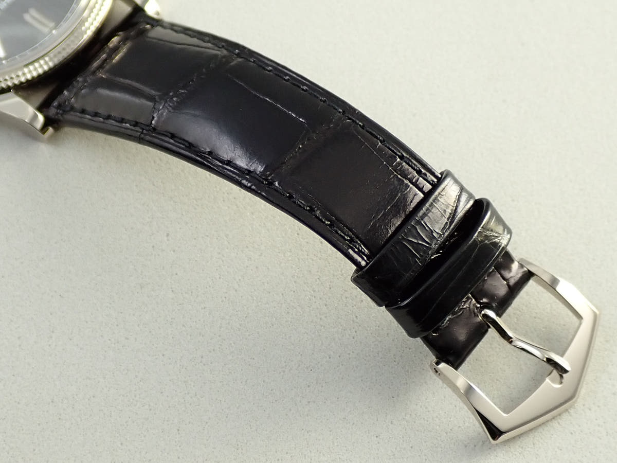 パテックフィリップ カラトラバ Ref.6119G-001 グレー文字盤 極美品 FXV5M7A9