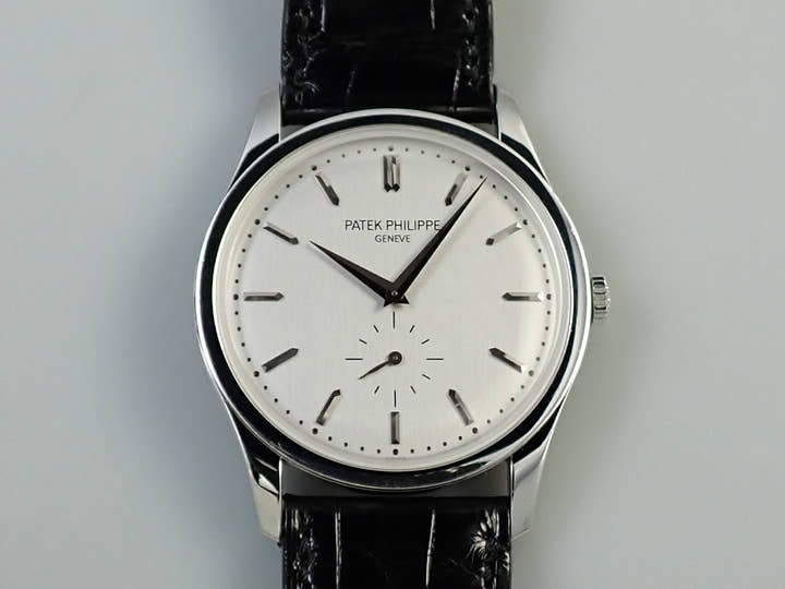 Patek Philippe Calatrava Ref. 5196G-001 White Gold Silver Dial