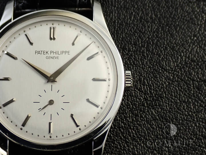Patek Philippe Calatrava Ref. 5196G-001 White Gold Silver Dial