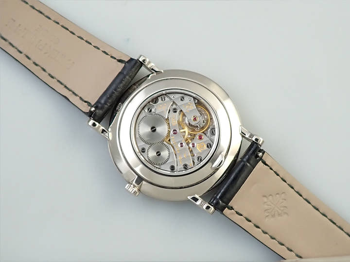 パテックフィリップ カラトラバ Ref.5119G-001 ホワイトゴールド ホワイト文字盤