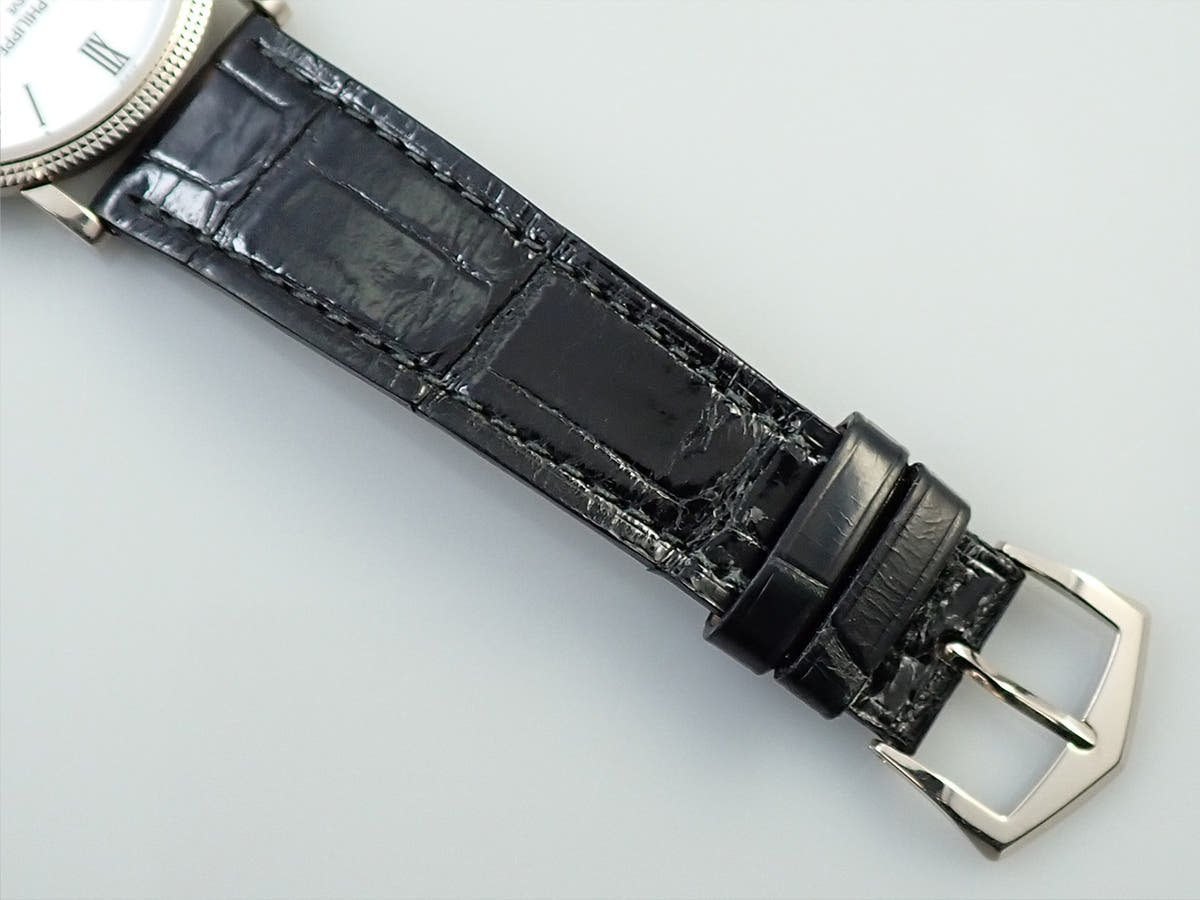 パテックフィリップ カラトラバ Ref.5119G-001 ホワイト文字盤 中古 W9F9K7FH