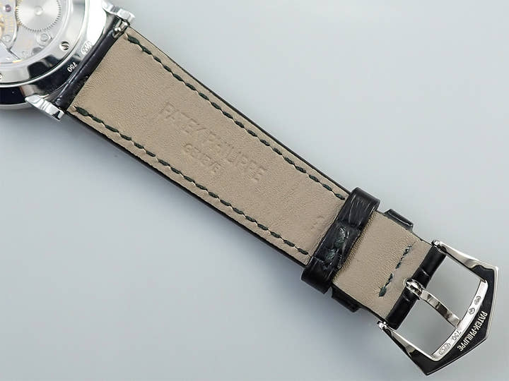 パテックフィリップ カラトラバ Ref.5119G-001 ホワイトゴールド ホワイト文字盤