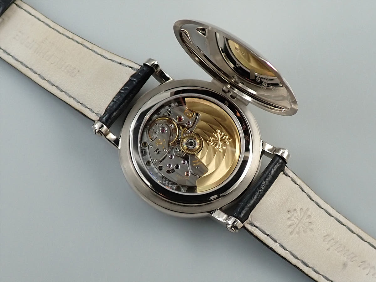 パテックフィリップ カラトラバ オフィサー Ref.5153G-001 ブラック文字盤 中古 7J0S052A