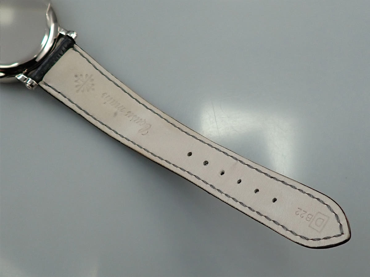 パテックフィリップ カラトラバ オフィサー Ref.5153G-001 ブラック文字盤 中古 7J0S052A