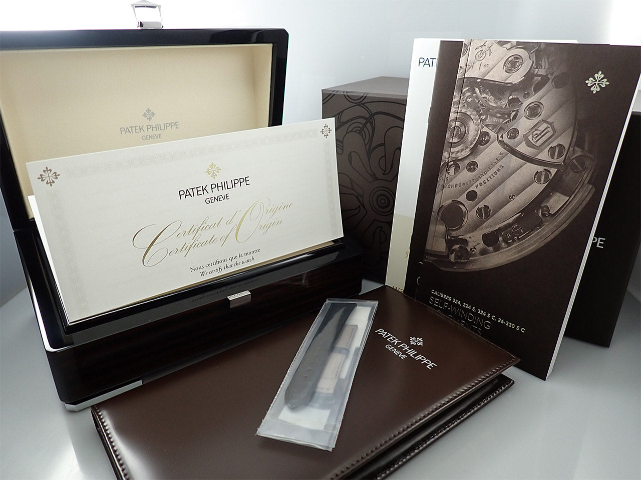 Patek Philippe Calatrava &lt;Warranty, Box, etc.&gt;