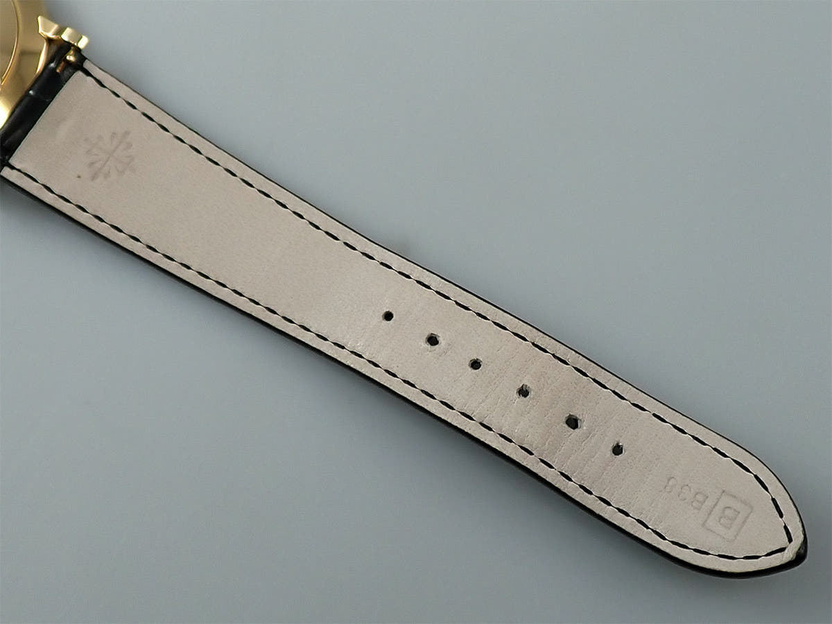 パテックフィリップ カラトラバ Ref.5119J-001 ホワイト文字盤 中古 7VZ5M5ZM