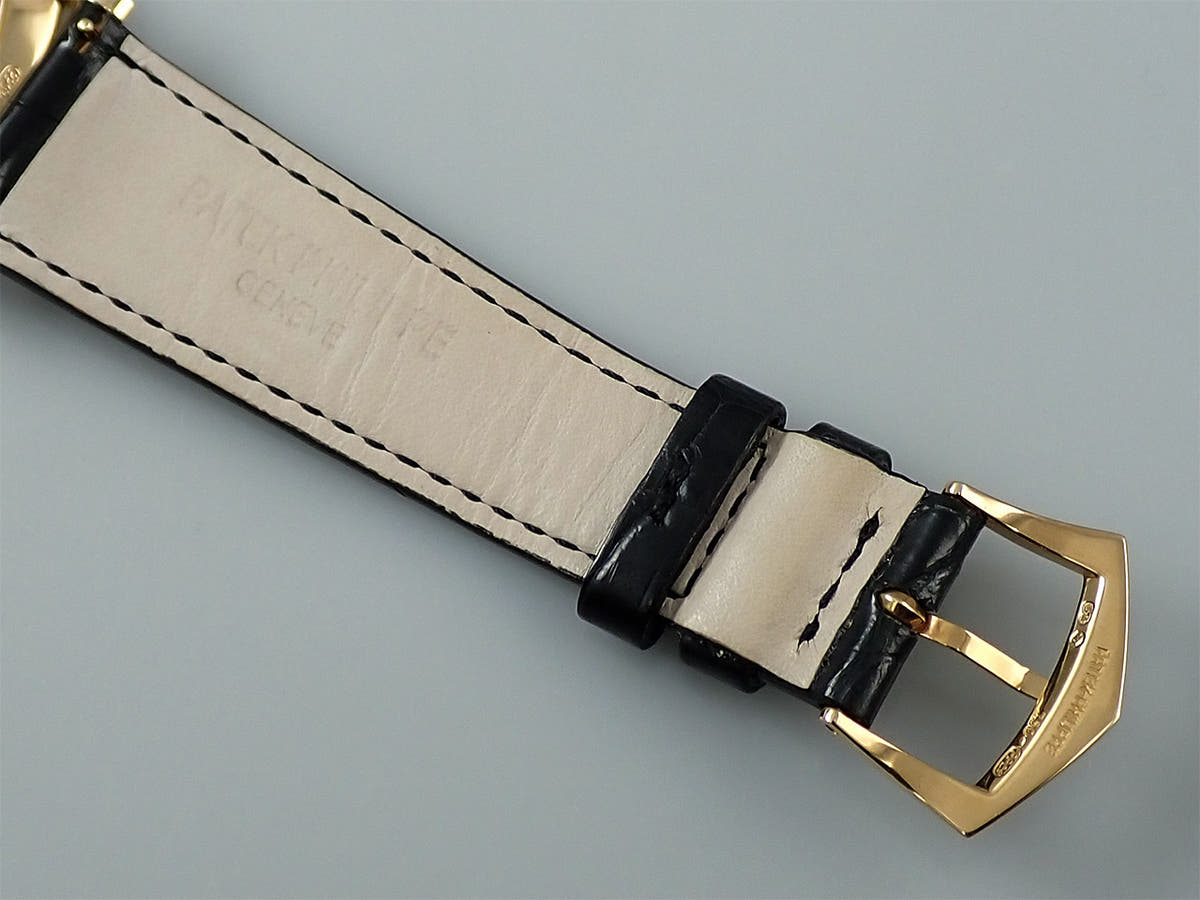 パテックフィリップ カラトラバ Ref.5119J-001 ホワイト文字盤 中古 7VZ5M5ZM
