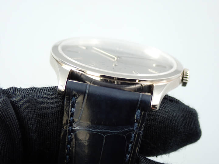 Patek Philippe Calatrava Ref. 5196G-001 White Gold Silver Dial