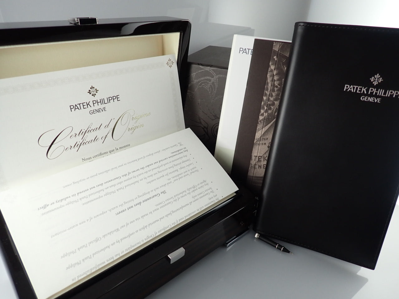 Patek Philippe Calatrava &lt;Warranty, Box, etc.&gt;