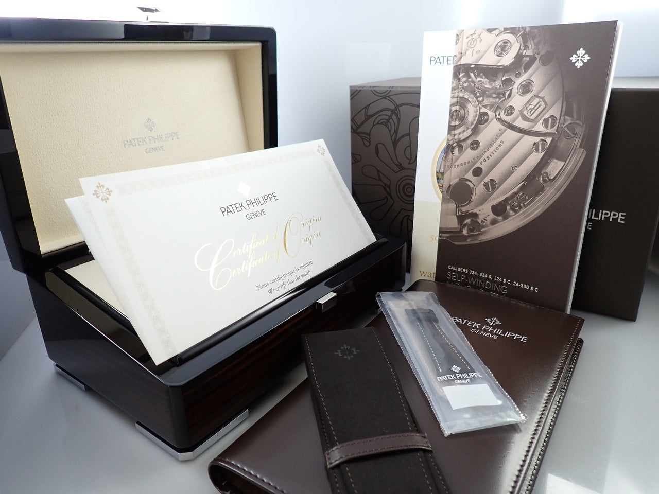 Patek Philippe Calatrava &lt;Warranty, Box, etc.&gt;