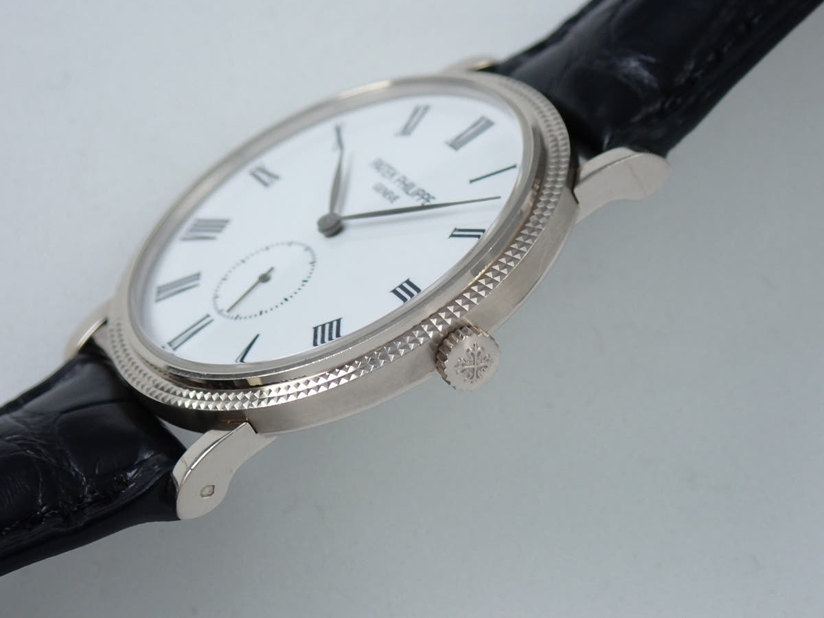 パテックフィリップ カラトラバ Ref.5116G-001 ホワイト文字盤 中古 8A397594