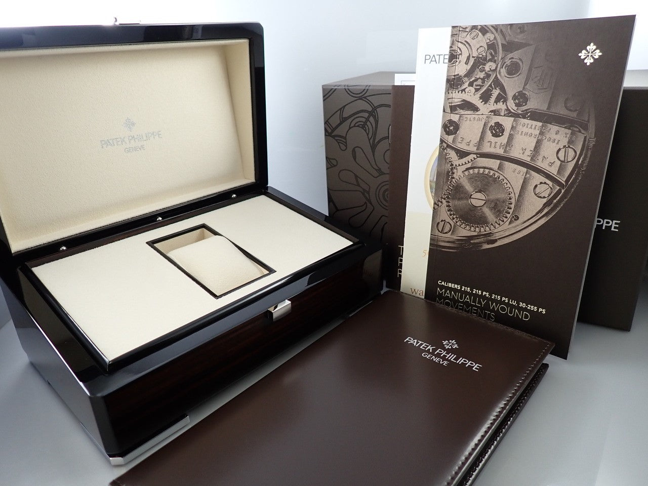 パテックフィリップ箱 Yahoo!オークション -「パテック 箱」の落札相場・落札価格