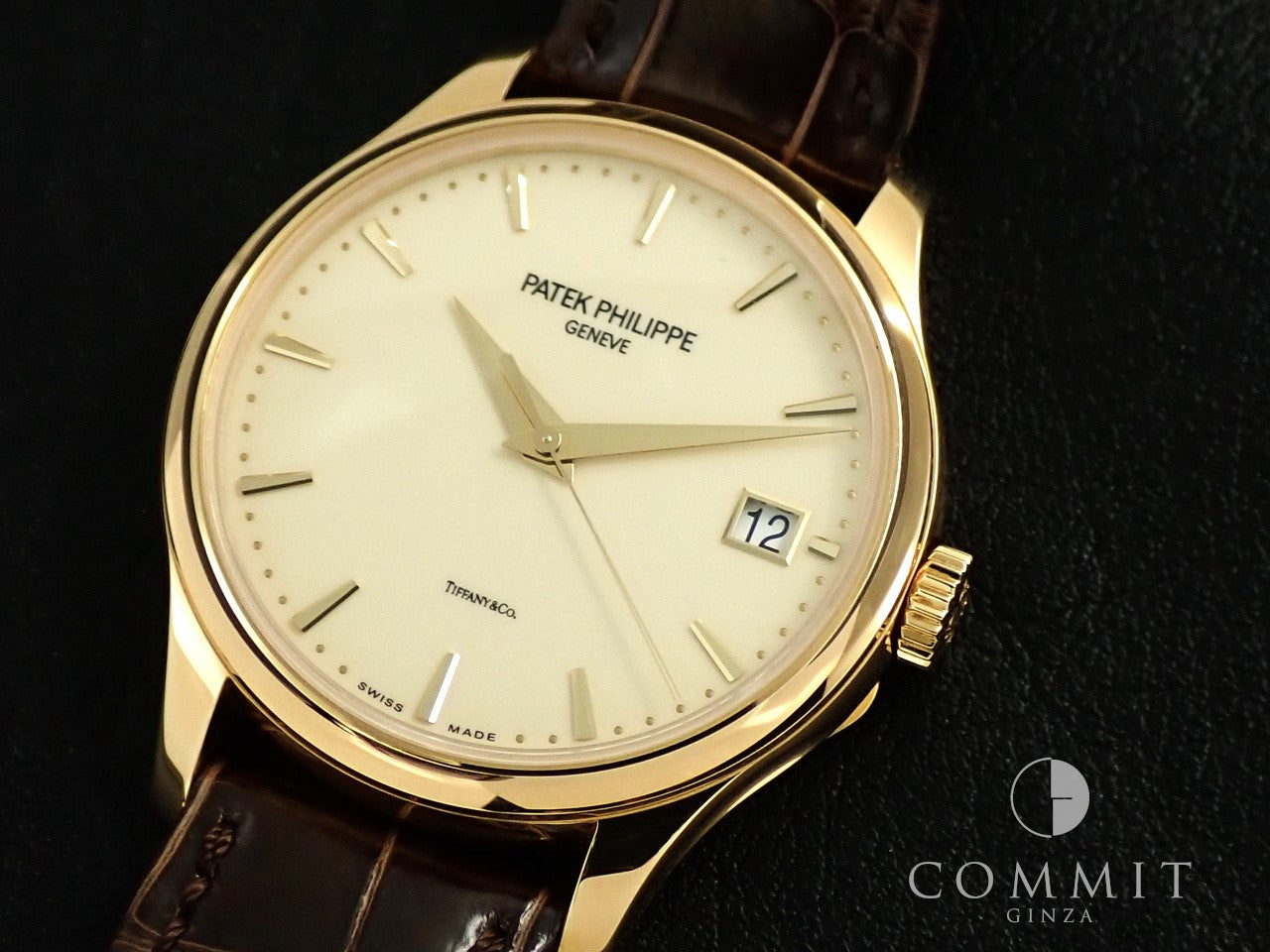 Patek Philippe Calatrava Ref.5227J-001 18KYG Ivory Dial